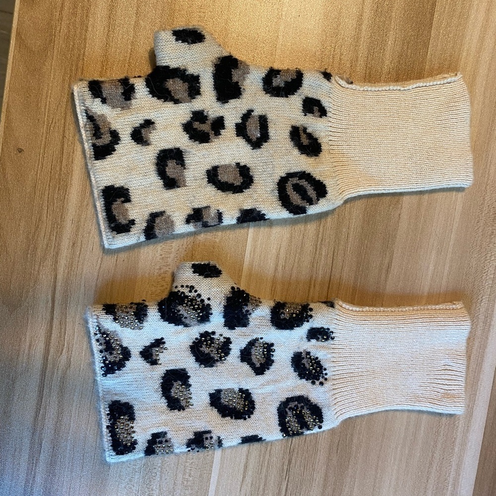Nwot Bari Lynn Leopard Animal Print Fingerless Gloves Mittens Knit Beige Black - Picture 2 of 5